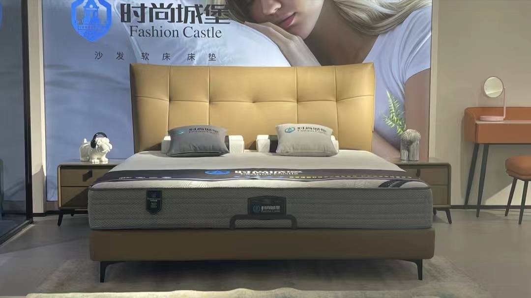 高品质的生态真皮原料成为生态真皮家居一线